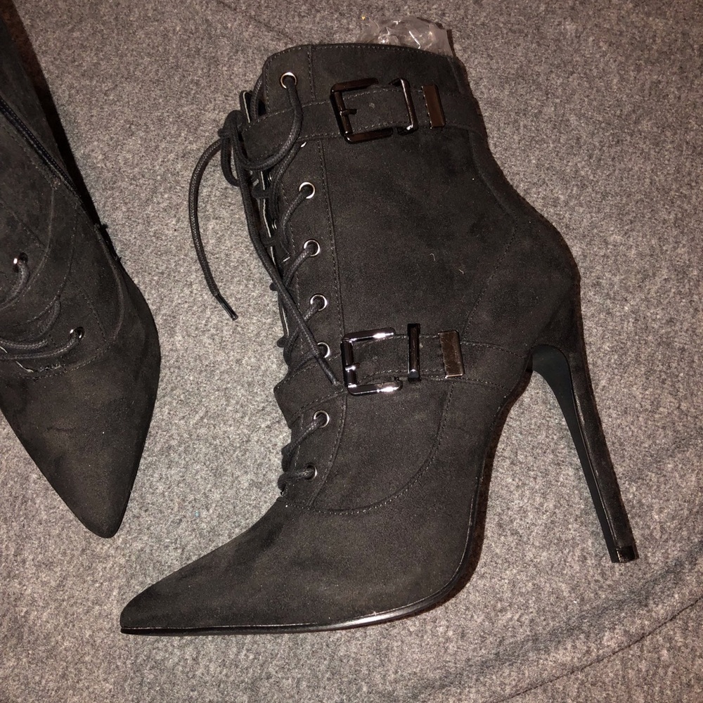 Sexy black boots. NWOT - 🎁3 for $30🎁